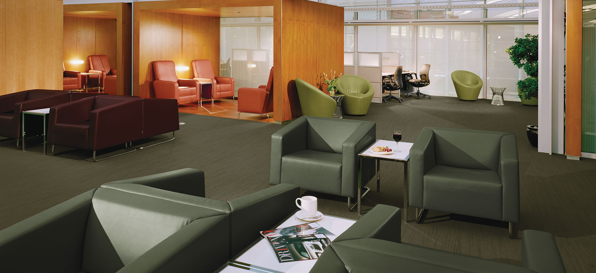 Air Canada International Maple Leaf Lounge at Toronto Pearson International Airport